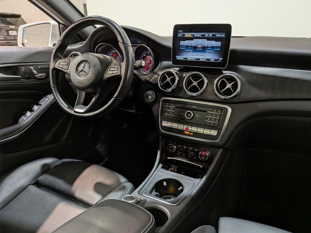 Mercedes-Benz GLA 2019