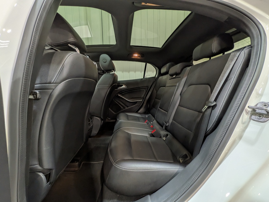 Mercedes-Benz GLA 2019