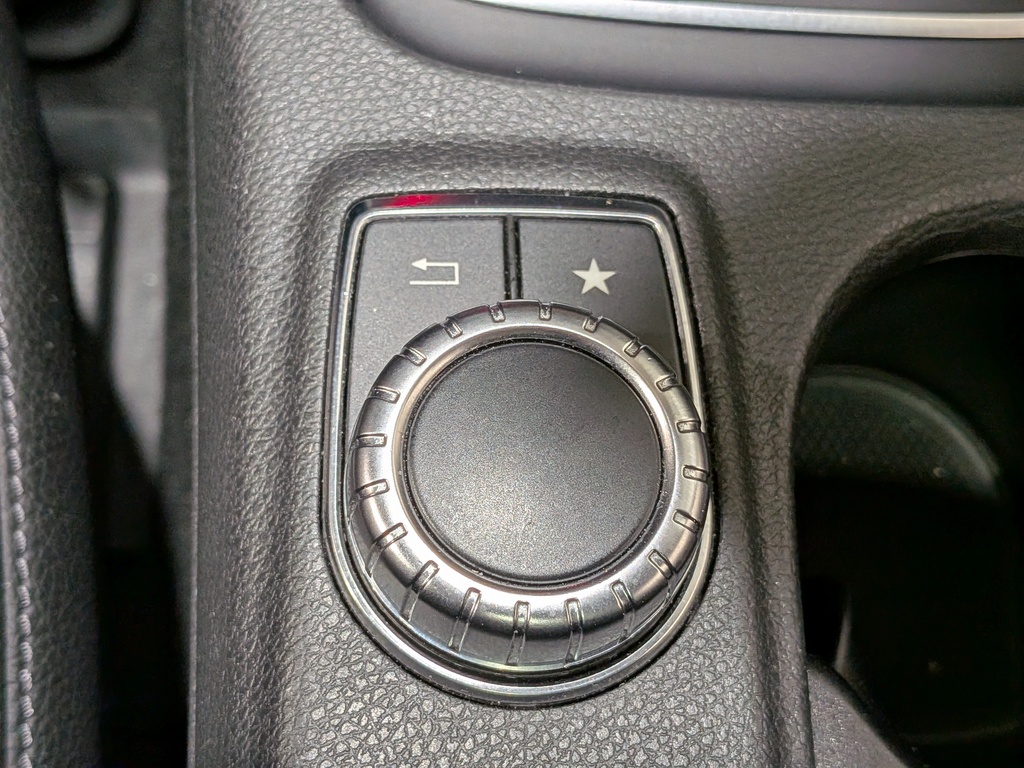 Mercedes-Benz GLA 2019