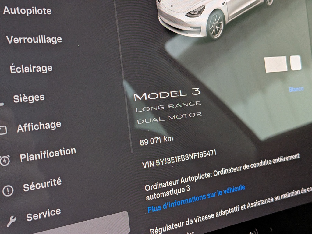 Tesla Model 3 2022