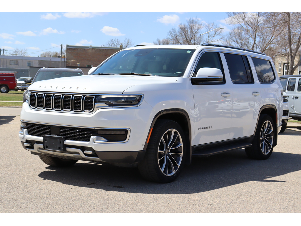 2022 Jeep Wagoneer [1]