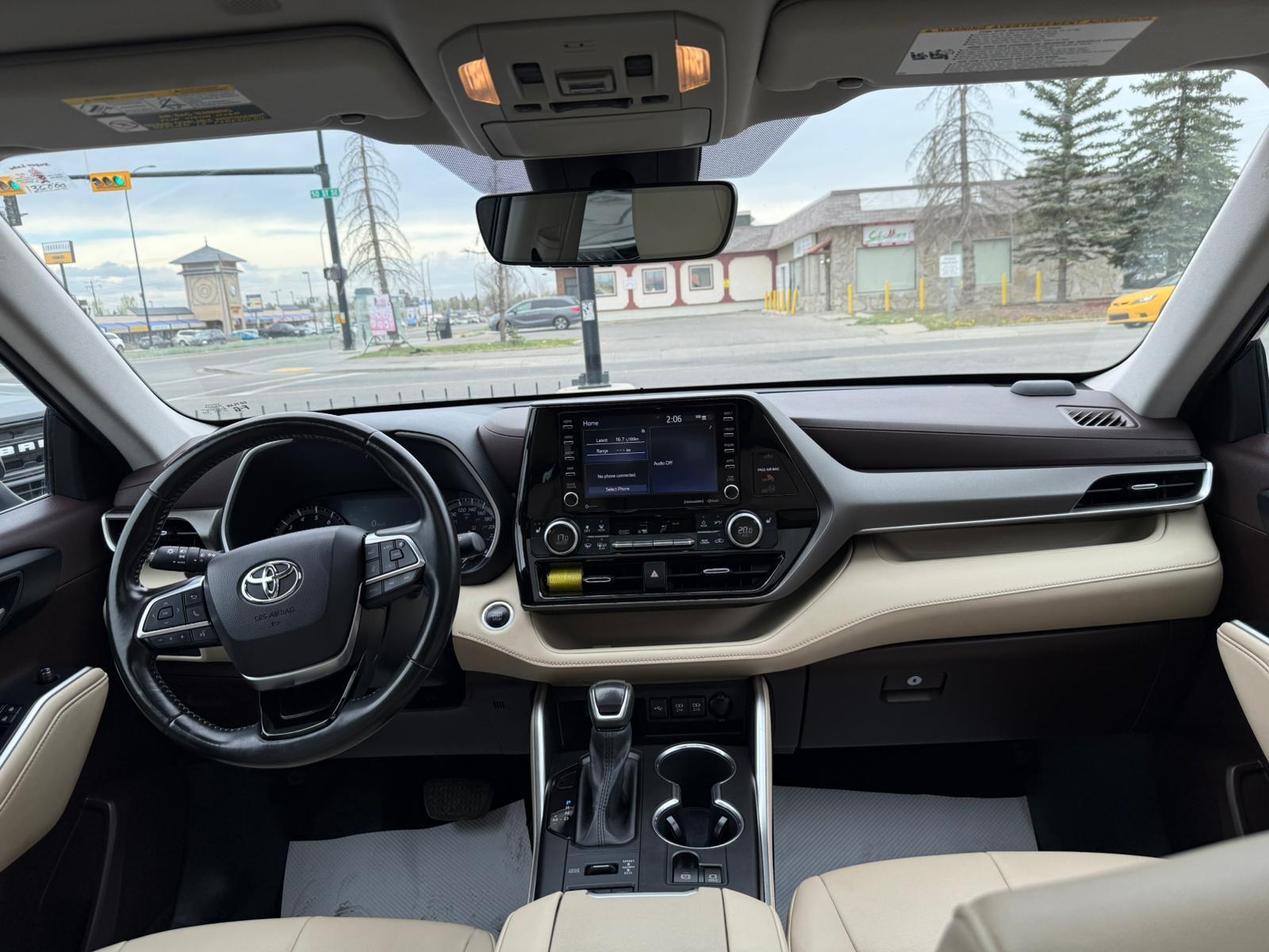 2021 Toyota Highlander — view 15