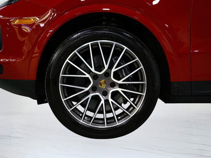 used 2021 Porsche Cayenne car