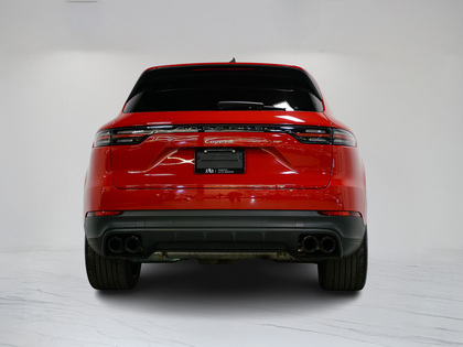 used 2021 Porsche Cayenne car