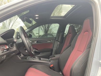 used 2022 Honda Civic Si Sedan car, priced at $28,900