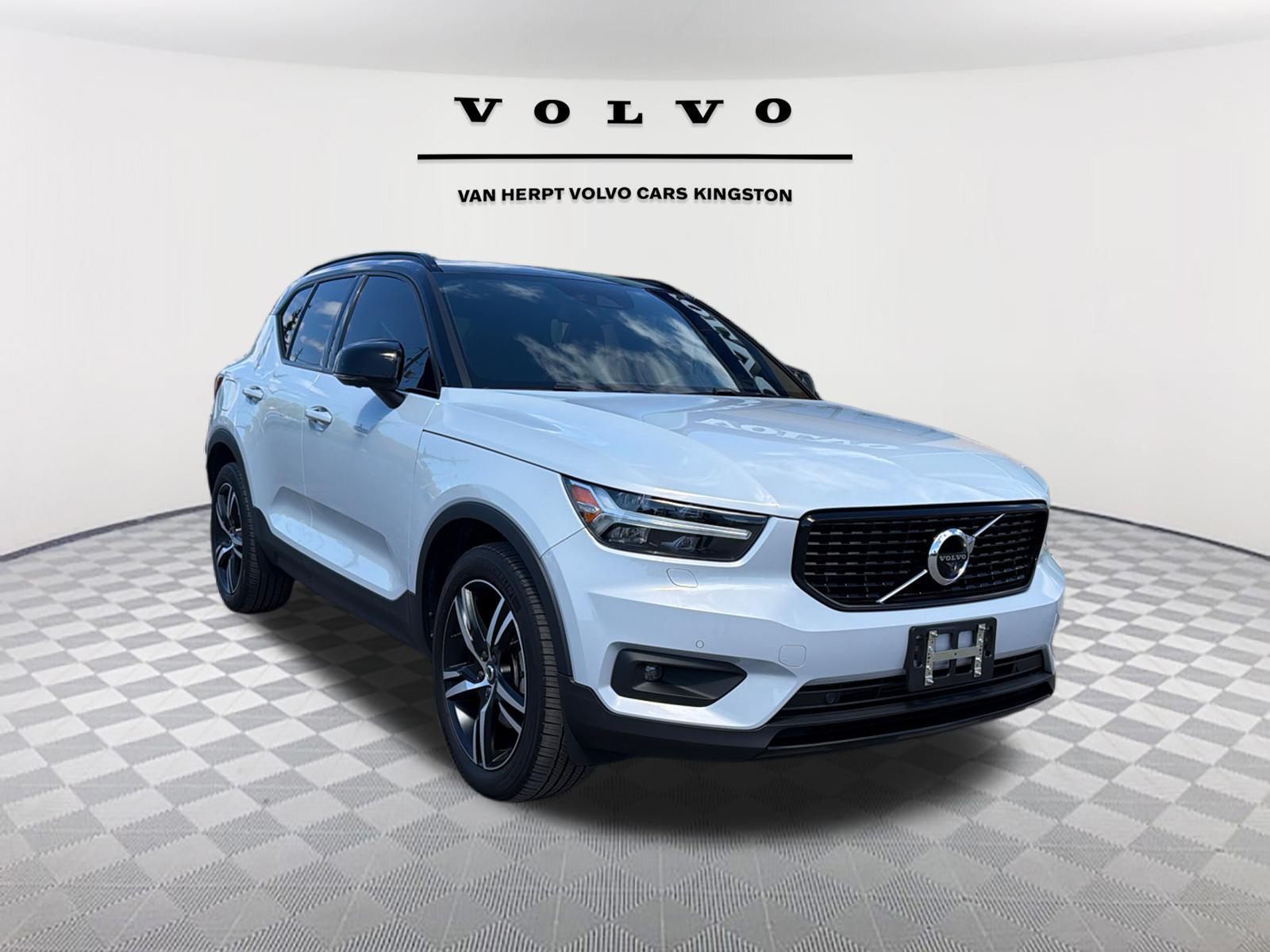 2021 Volvo XC40
