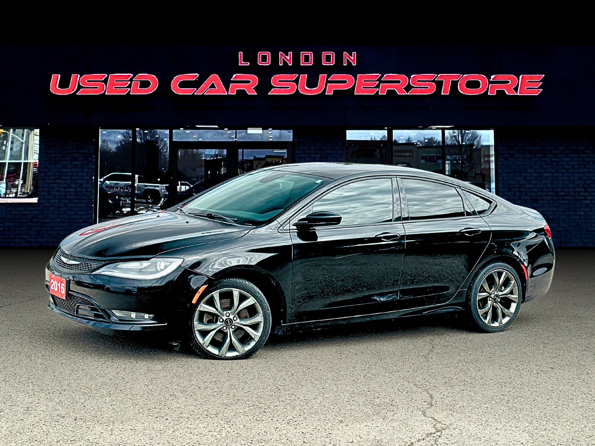 2016 Chrysler 200 S Sedan FWD