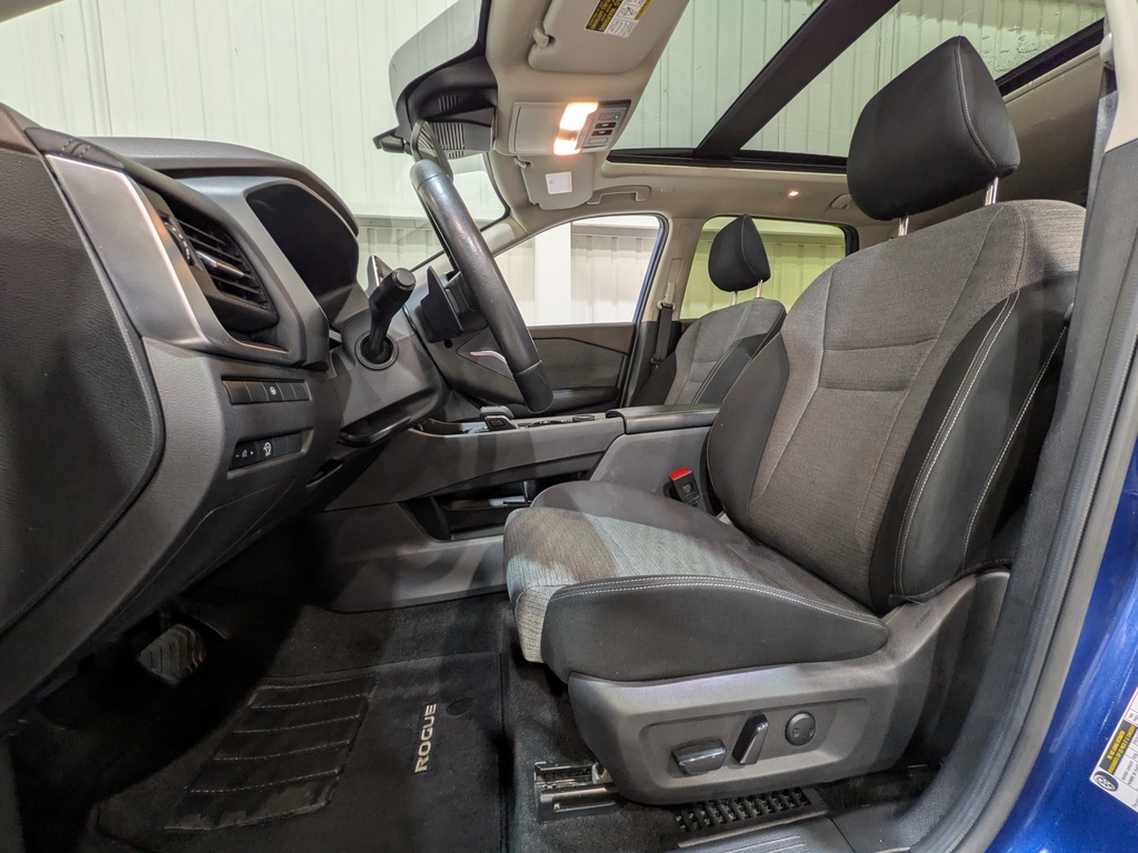 Nissan Rogue 2023