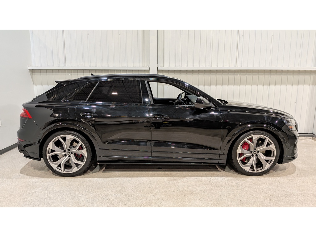Audi RS Q8 2023