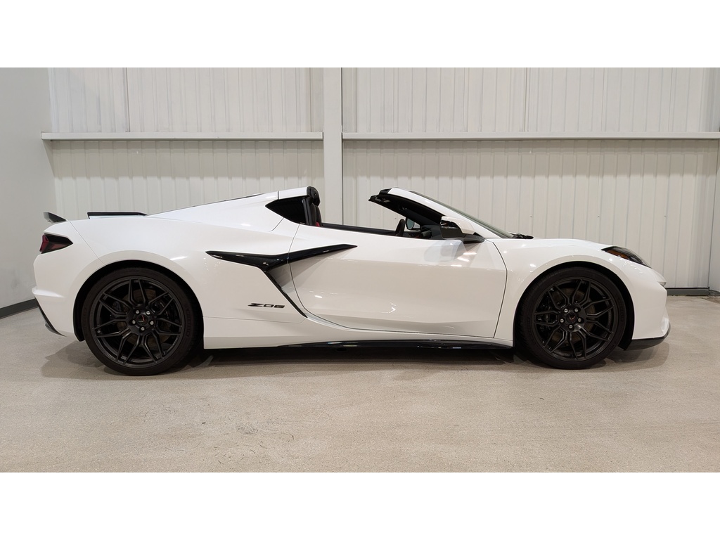 Chevrolet Corvette 2024