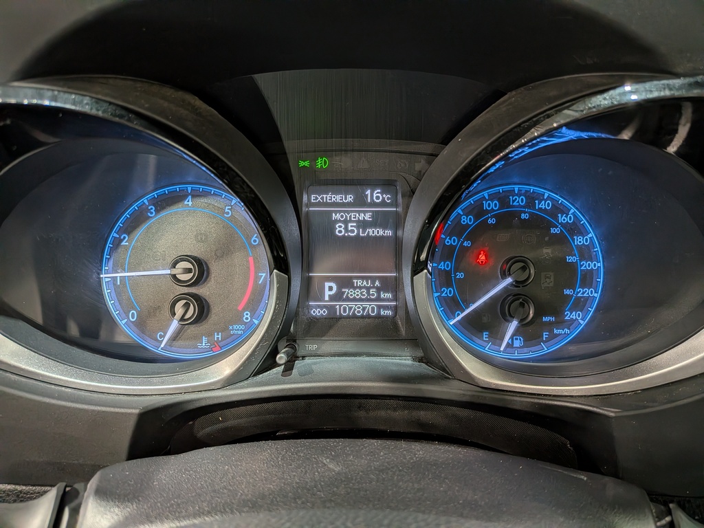 Toyota Corolla 2015