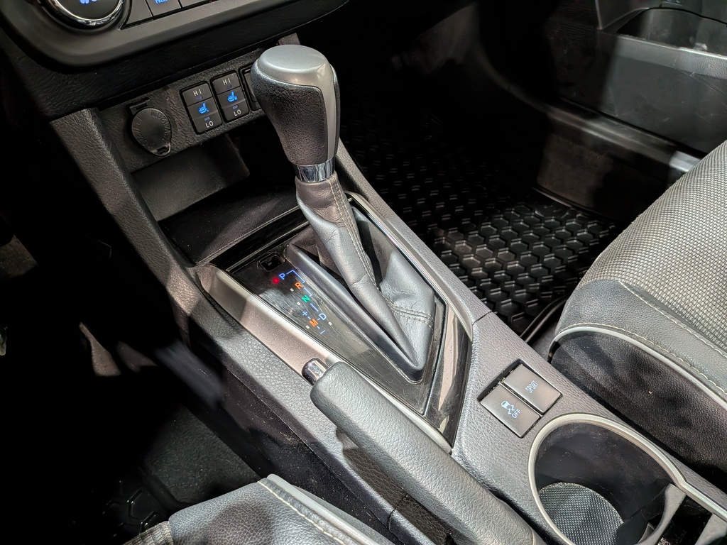 Toyota Corolla 2015