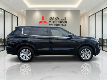 used 2025 Mitsubishi Outlander car, priced at $35,950