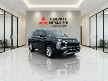 used 2025 Mitsubishi Outlander car, priced at $35,950
