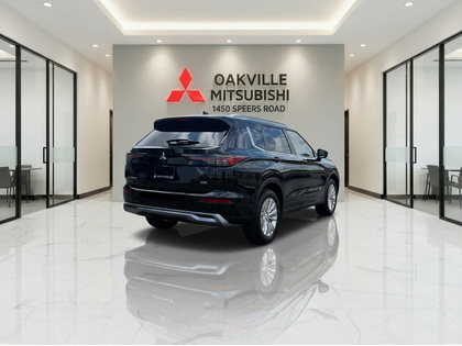 used 2025 Mitsubishi Outlander car, priced at $35,950