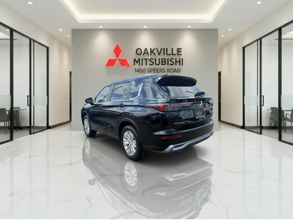used 2025 Mitsubishi Outlander car, priced at $35,950