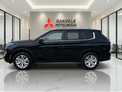 used 2025 Mitsubishi Outlander car, priced at $35,950