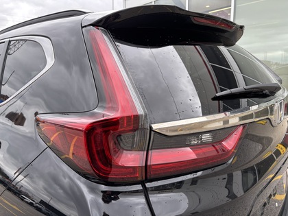 used 2021 Honda CR-V car, priced at $31,995