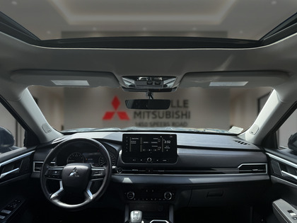 used 2025 Mitsubishi Outlander car, priced at $35,950