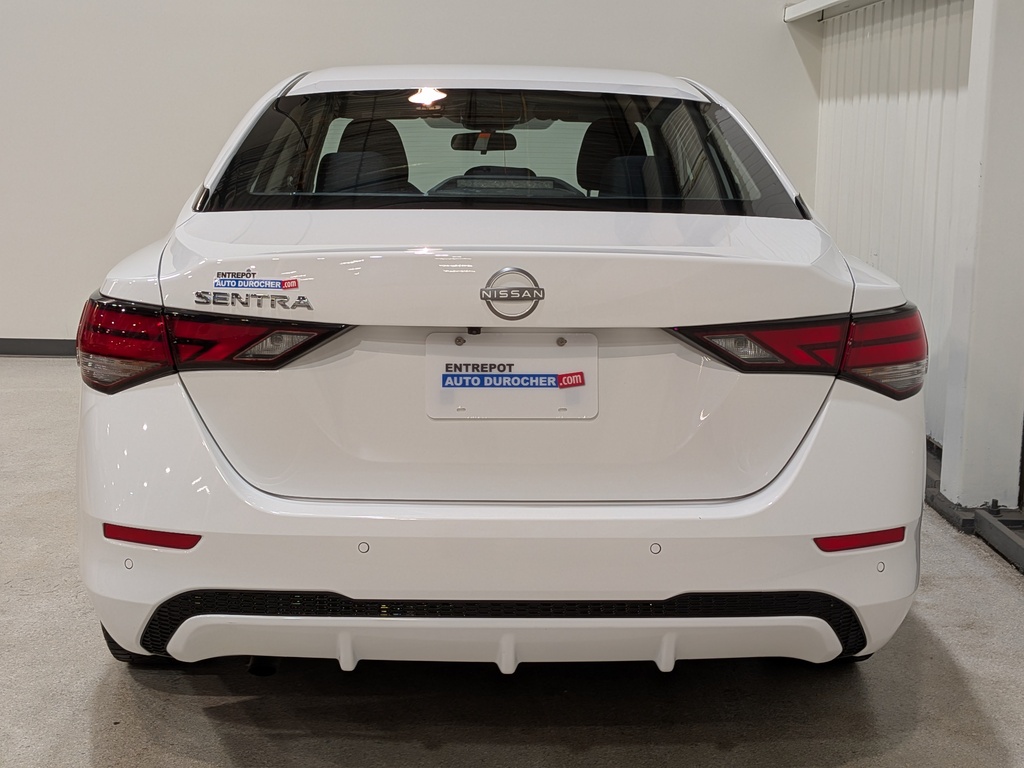 Nissan Sentra 2024