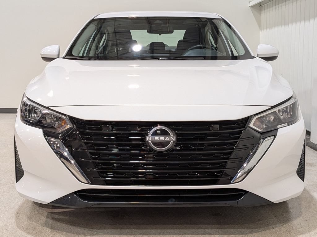 Nissan Sentra 2024