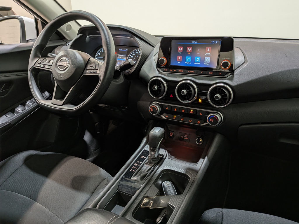 Nissan Sentra 2024