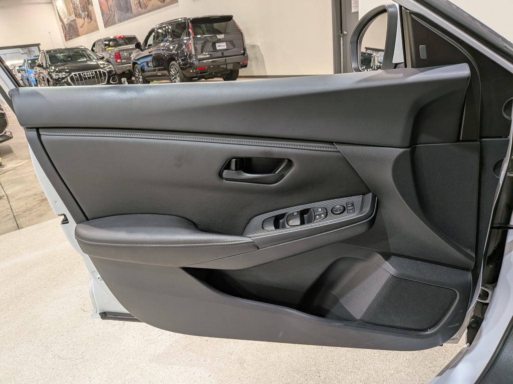 Nissan Sentra 2024