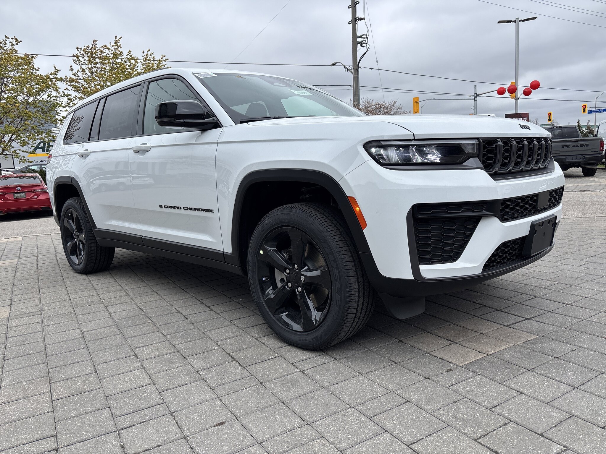 2026 Jeep Grand Cherokee Altitude 4x4 SUV