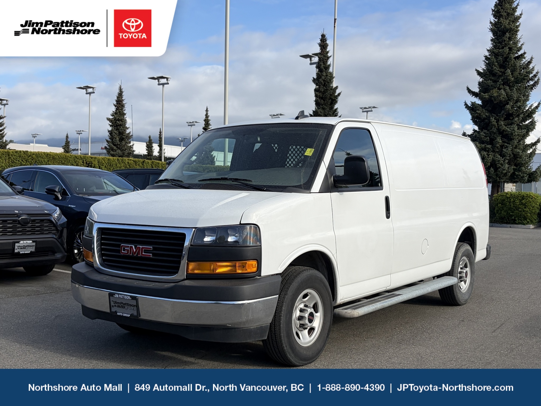 2023 GMC Savana