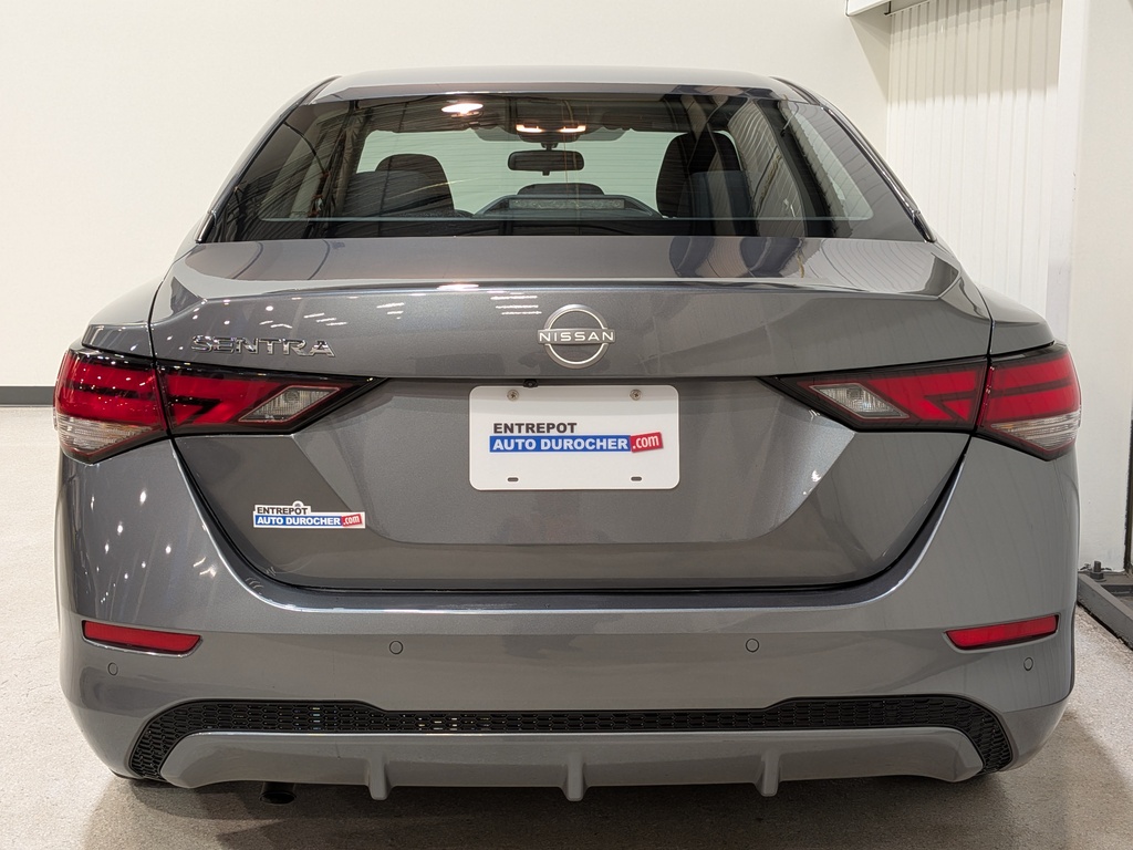 Nissan Sentra 2024