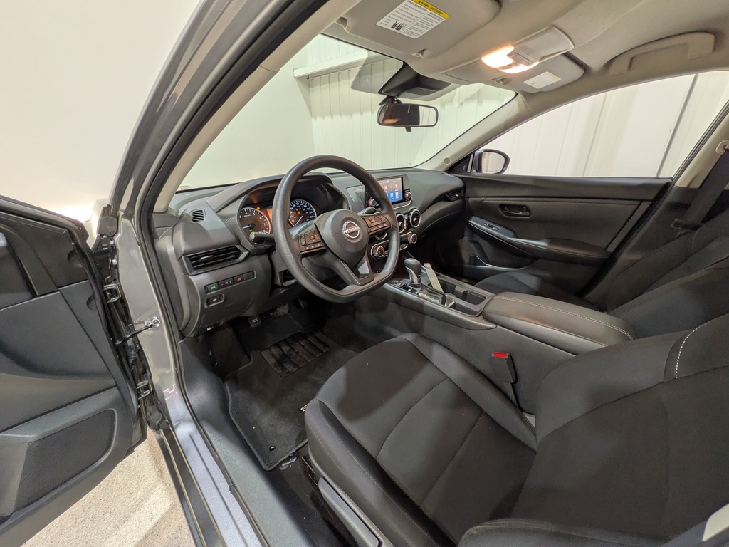 Nissan Sentra 2024