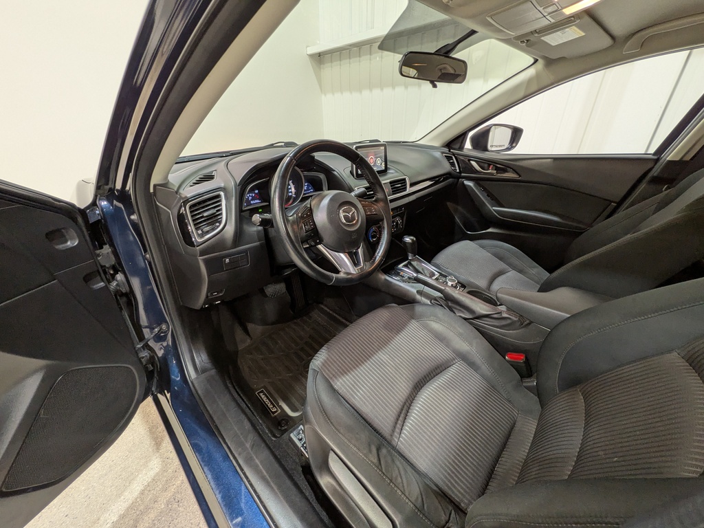 Mazda Mazda3 2016