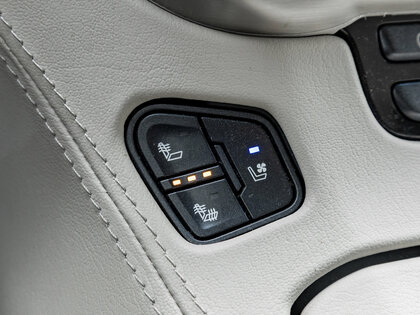used 2019 GMC Yukon car, priced at $46,995