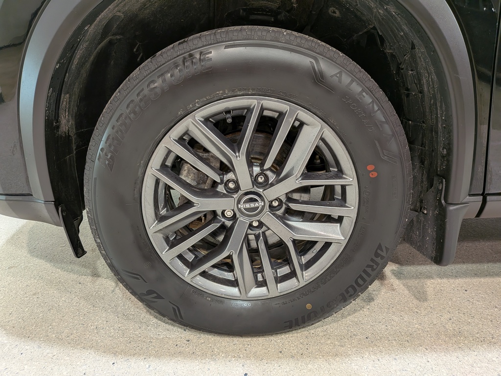 Nissan Rogue 2024