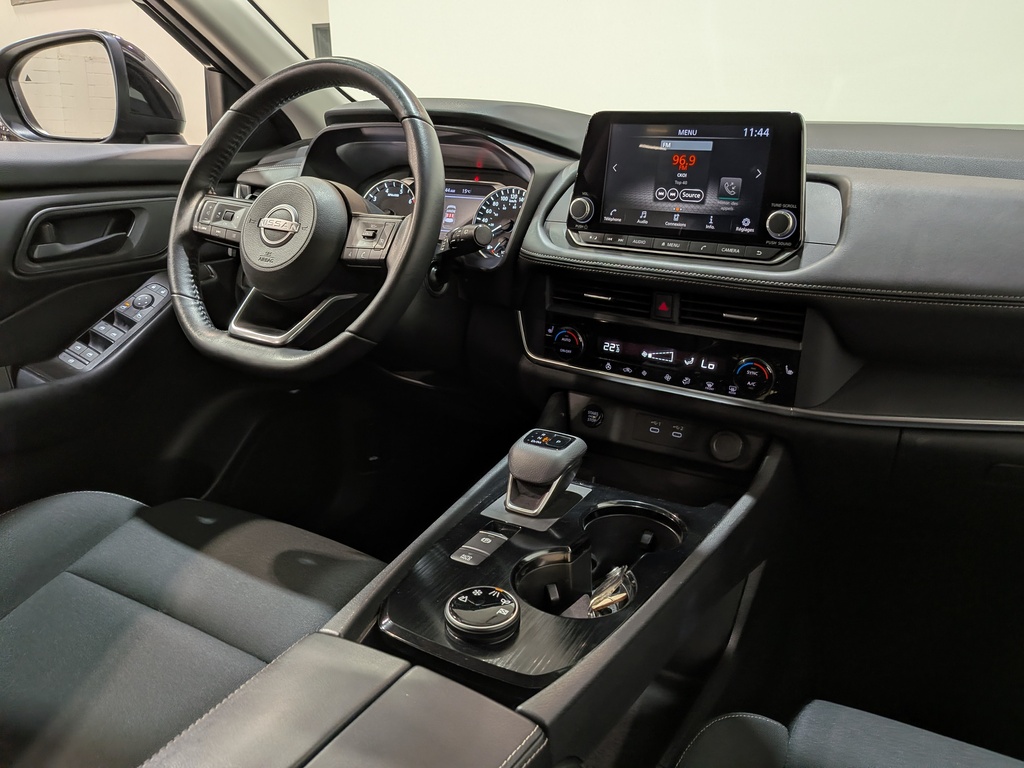 Nissan Rogue 2024