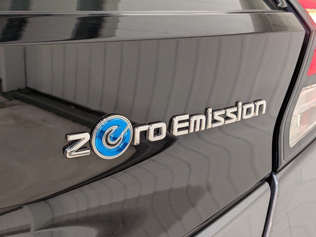 Nissan LEAF 2020
