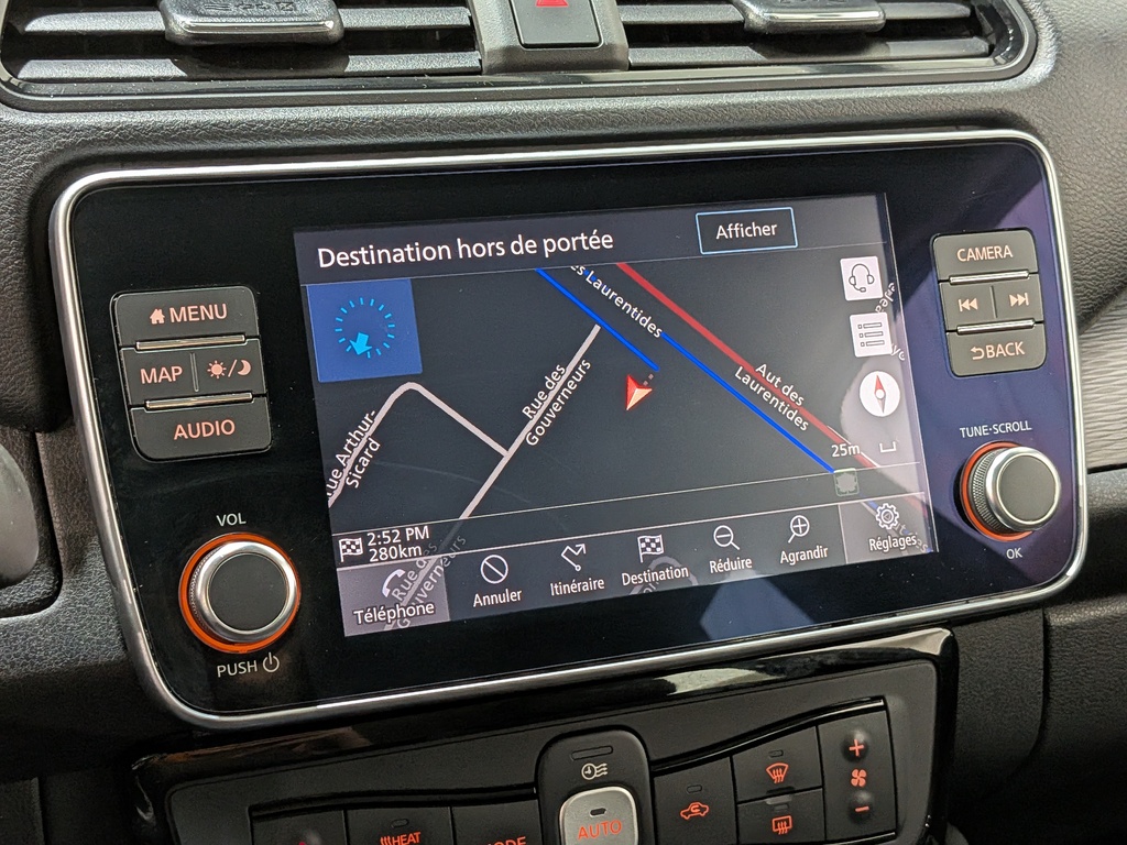 Nissan LEAF 2020