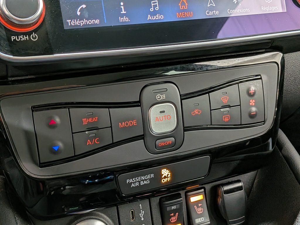 Nissan LEAF 2020
