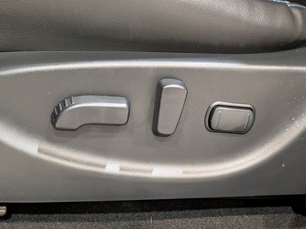 Nissan LEAF 2020