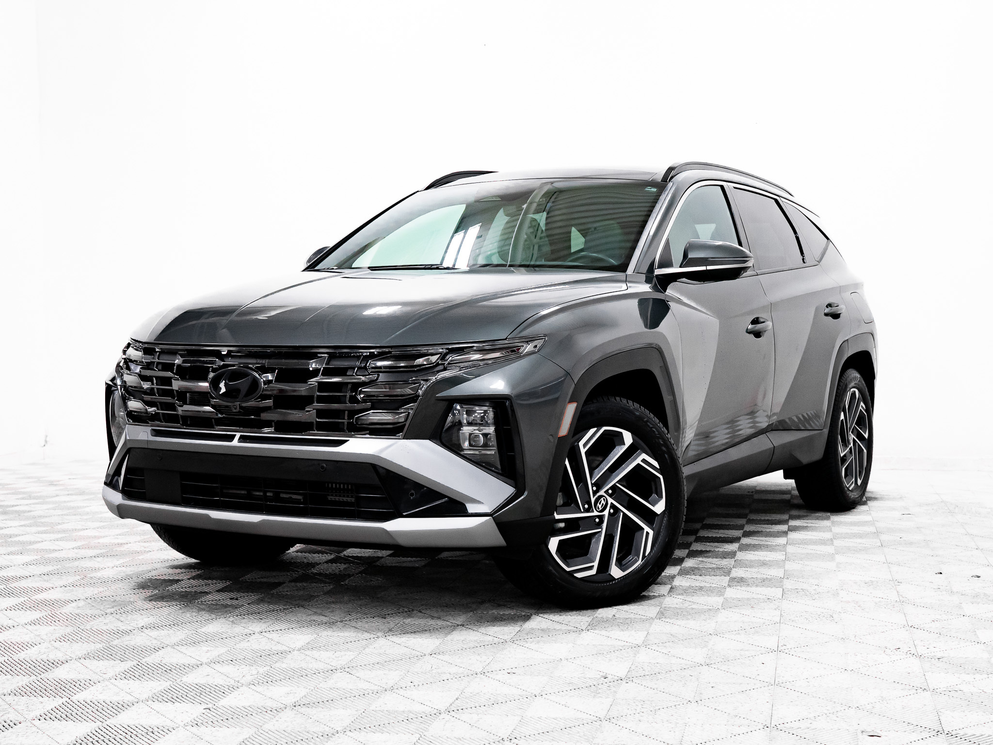 2025 Hyundai Tucson Hybrid