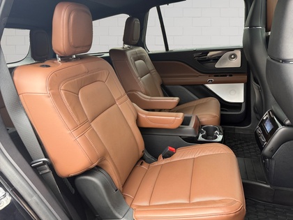used 2022 Lincoln Aviator car, priced at $48,998