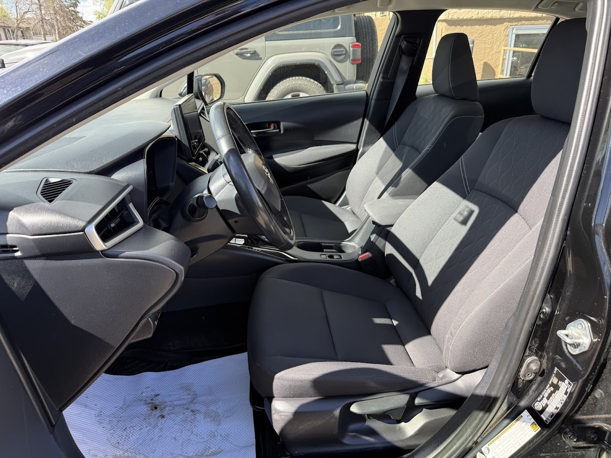2023 Toyota Corolla — view 7