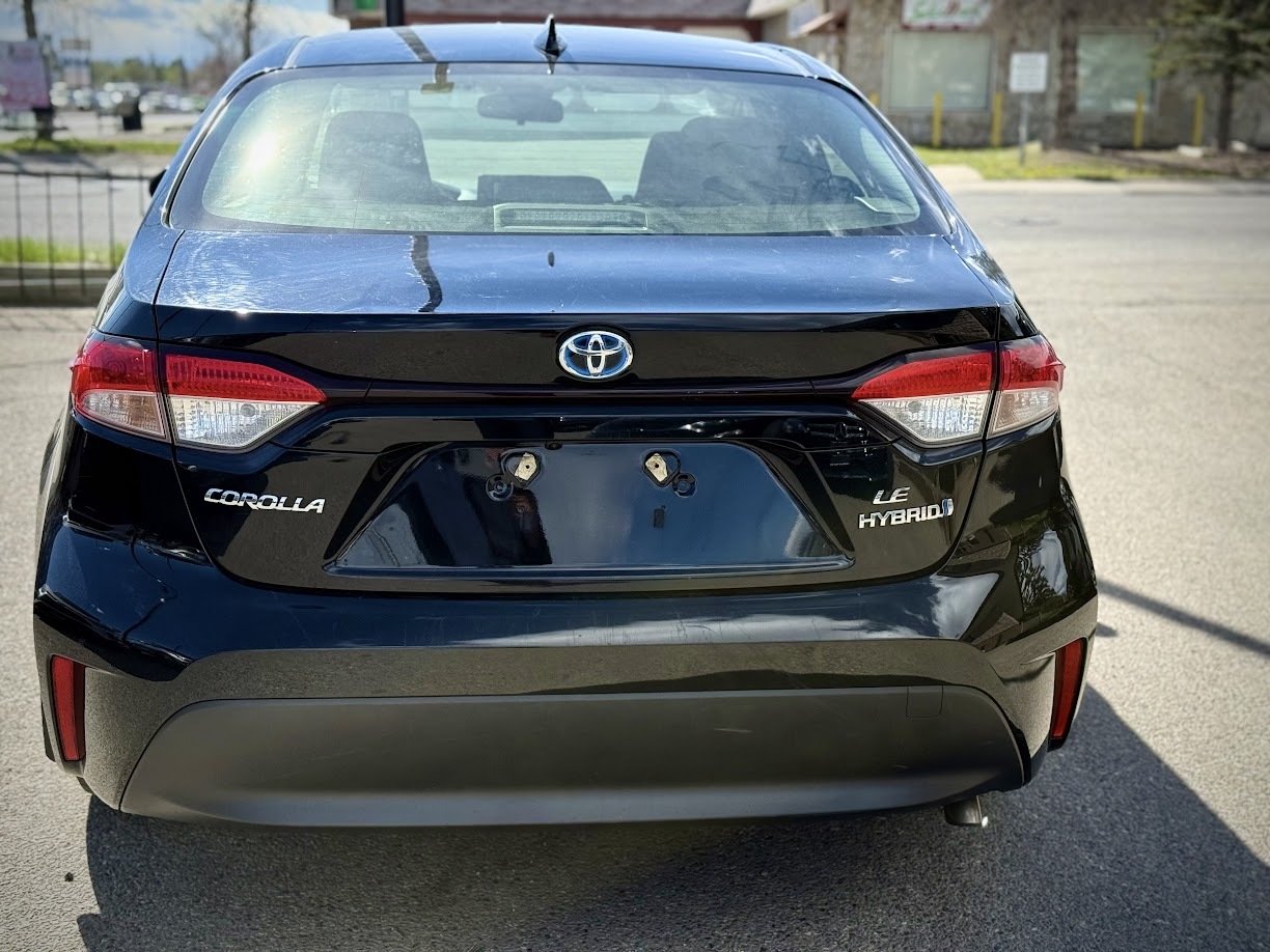 2023 Toyota Corolla — view 5