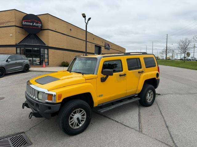 Yellow 2006 Hummer H3 4dr SUV 4WD SUV / Crossover Four-Wheel Drive 5-Speed Manual