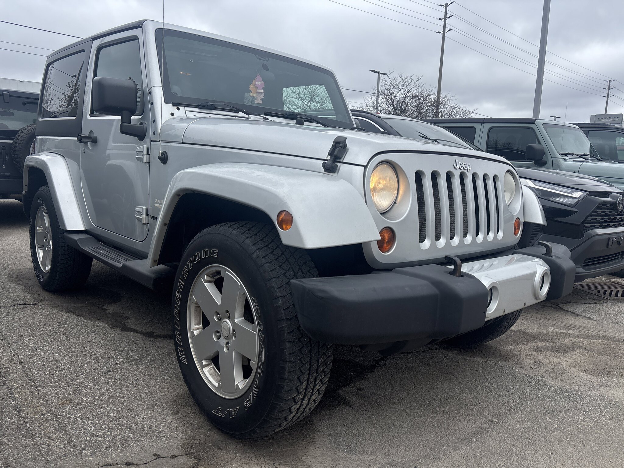 2011 Jeep Wrangler 4WD 2dr Sahara SUV
