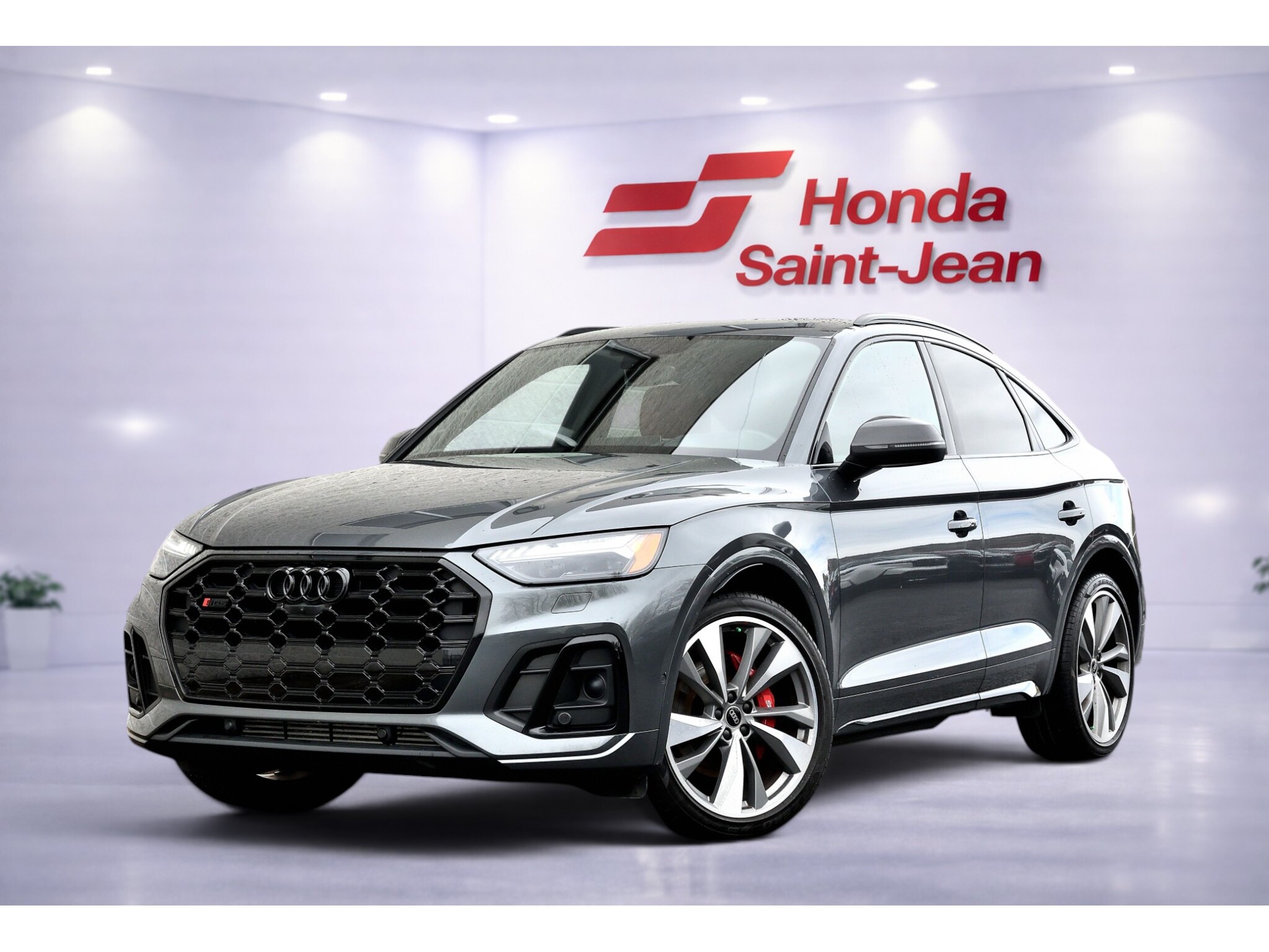2022 Audi SQ5