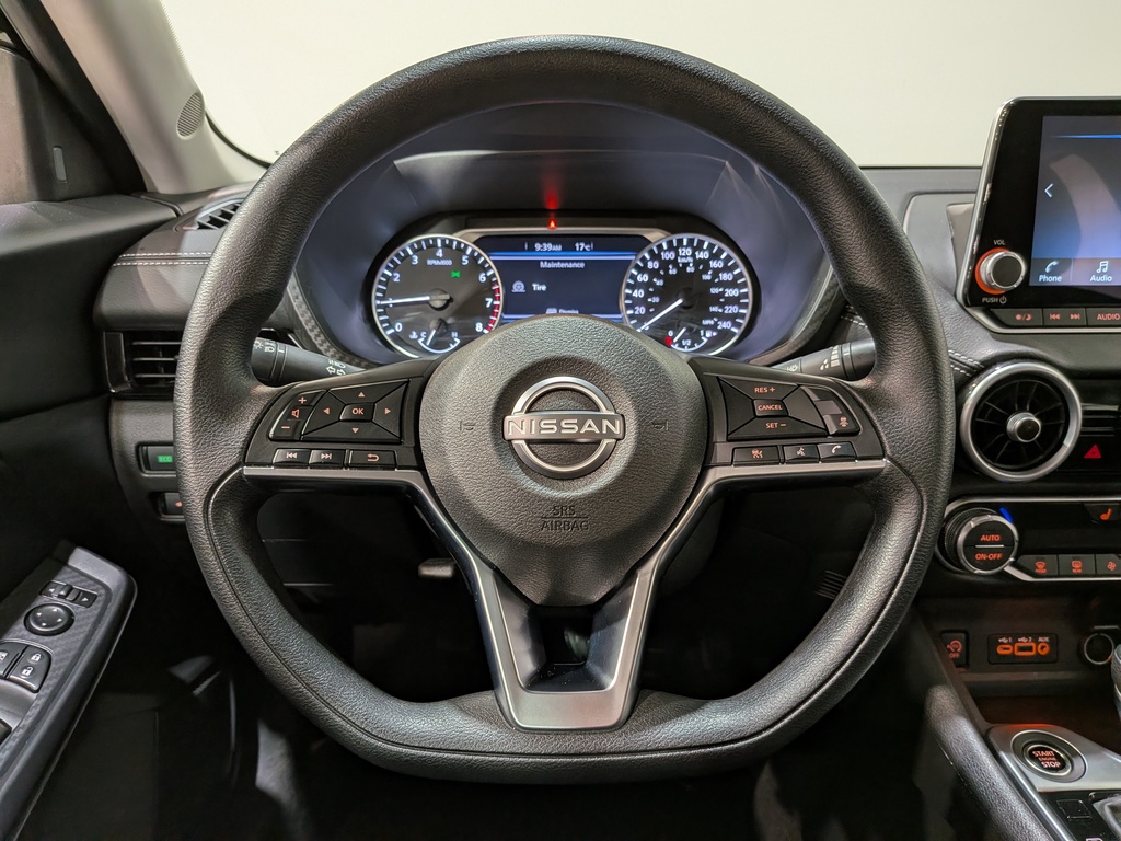 Nissan Sentra 2024