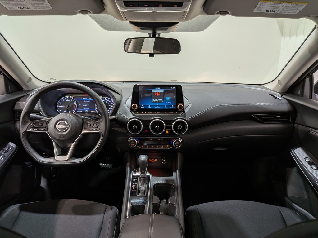 Nissan Sentra 2024