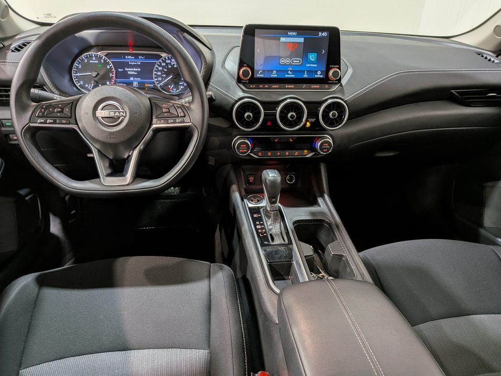 Nissan Sentra 2024