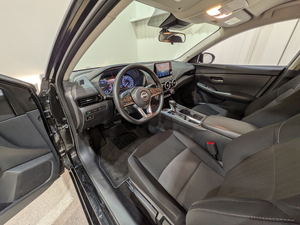Nissan Sentra 2024